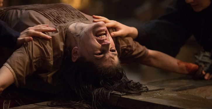 Do mesmo produtor de Invocação do Mal e Annabelle, Exorcismos e Demônios ganha trailer