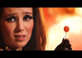 Resenha: Todo Clichê do Amor