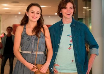 Assista ao trailer de A Barraca do Beijo, comédia romântica que chega à Netflix