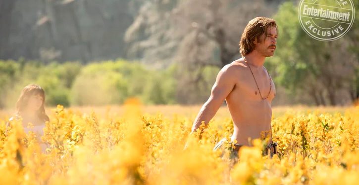 Confira as imagens de Bad Times at the El Royale, com Chris Hemsworth e Dakota Johnson