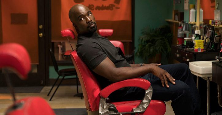Luke Cage: trailer da 2ª temporada revela novo vilão, rainha de Harlem e herói nocauteado