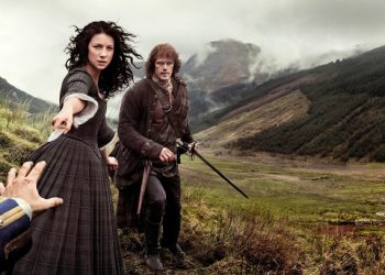 Outlander é renovada por mais duas temporadas