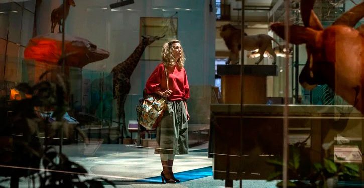 Revelada primeira foto de Kristen Wiig em Mulher-Maravilha 1984