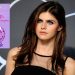 Alexandra Daddario vai estrelar e produzir adaptação de O Segredo de Emma Corrigan