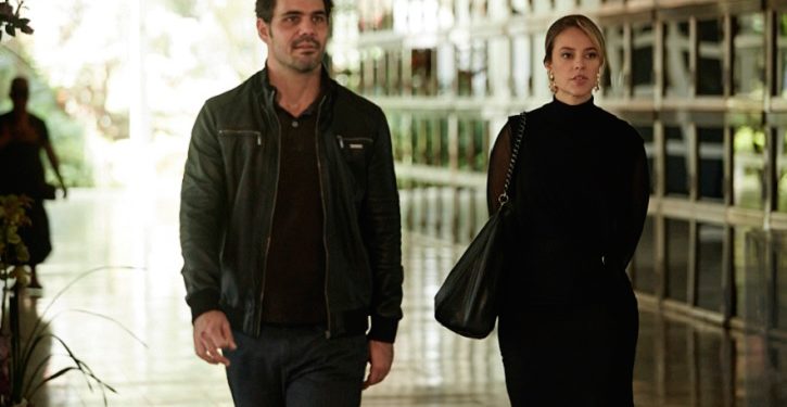 Paolla Oliveira e Juliano Cazarré protagonizam o filme Dentes