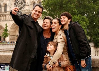 De Pernas Pro Ar 3 ganha primeiro pôster