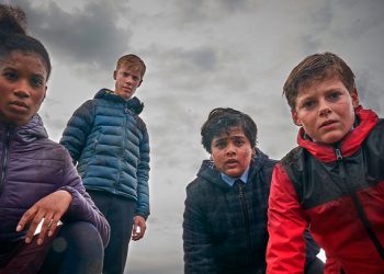 Rebecca Ferguson e Patrick Stewart estão no trailer de O Menino Que Queria Ser Rei