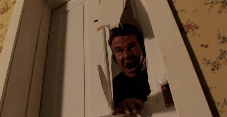 Dennis Quaid é perigoso invasor no trailer de The Intruder