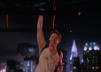 Brooklyn 99: Jake vive fantasia de ‘Duro de Matar’ em trailer da 6ª temporada