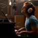 Rocketman, filme sobre Elton John, ganha novas imagens