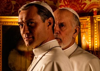 Jude Law em 1ª imagem de The New Pope, sequência da série The Young Pope