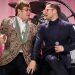 Elton John e Taron Egerton cantam ‘Tiny Dancer’ em festa pós-Oscar