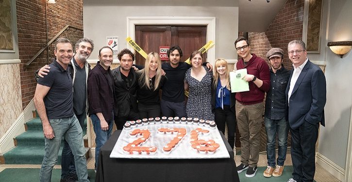 The Big Bang Theory grava seu 276º episódio e faz história na TV