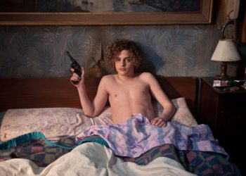 Produzido por Pedro Almodóvar, thriller O Anjo ganha trailer e pôster