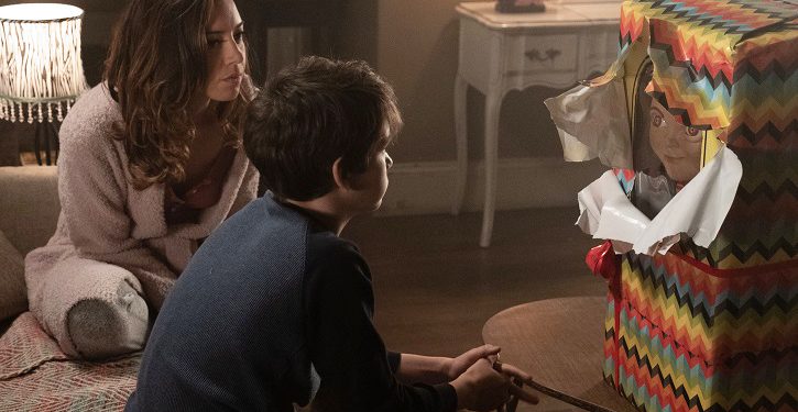 Brinquedo Assassino é adiado para agosto; confira novo pôster e trailer