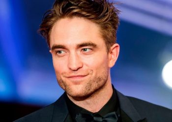 É oficial! Warner Bros aprova Robert Pattinson para ser o novo Batman