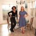 Reese Witherspoon e Kerry Washington em imagem oficial de Pequenos Incêndios Por Toda Parte