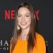 Victoria Pedretti retorna para 2ª temporada de The Haunting of Bly Manor