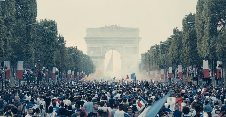 foto do filme os miseraveis