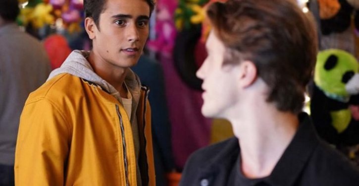 foto da serie love victor