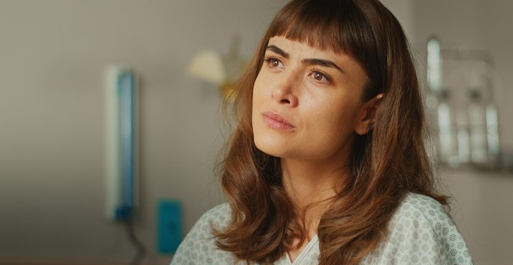 foto da serie coisa mais linda