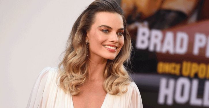 foto da atriz margot robbie
