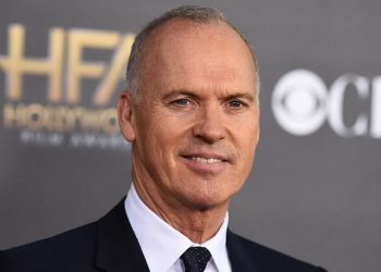 foto do ator michael keaton