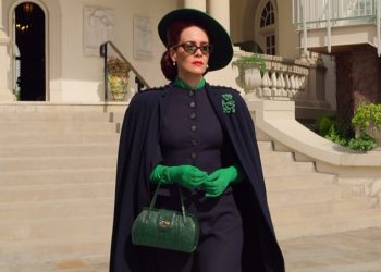 capa da serie ratched