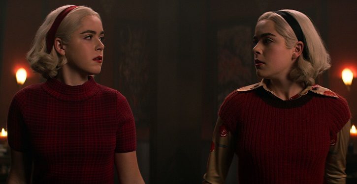 foto da serie o mundo sombrio de sabrina