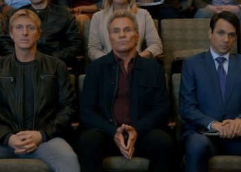 foto da serie cobra kai