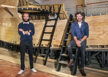 foto de Rodrigo Santoro e Álvaro Morte