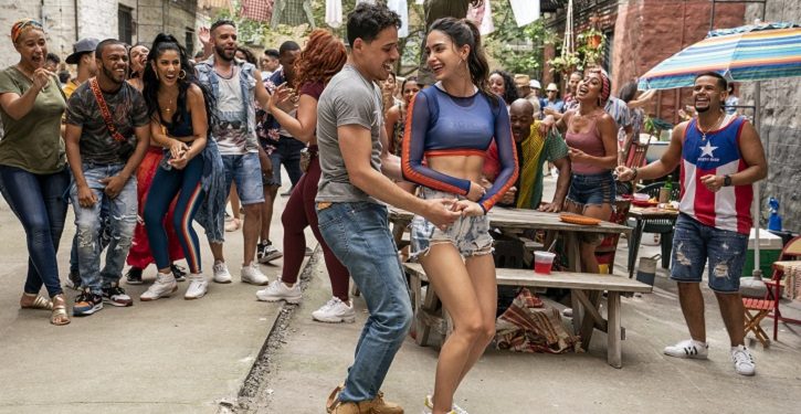 foto do filme Em Um Bairro de Nova York