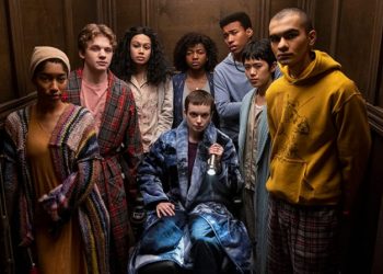 foto da nova série O Clube da Meia-Noite