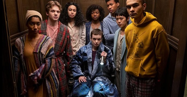 foto da nova série O Clube da Meia-Noite