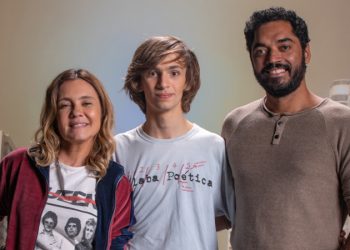 foto da nova série Os Outros do Globoplay