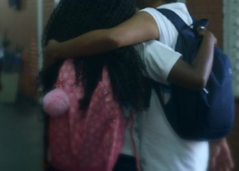 foto da série documental Massacre na Escola – A Tragédia das Meninas de Realengo
