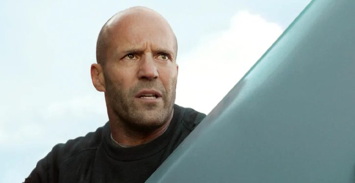 foto do filme Megatubarão 2