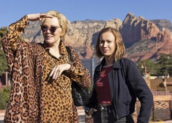 foto da 3ª temporada de Hacks