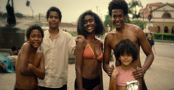 foto da nova série Os Quatro da Candelária