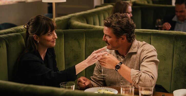 foto do filme Amores Materialistas