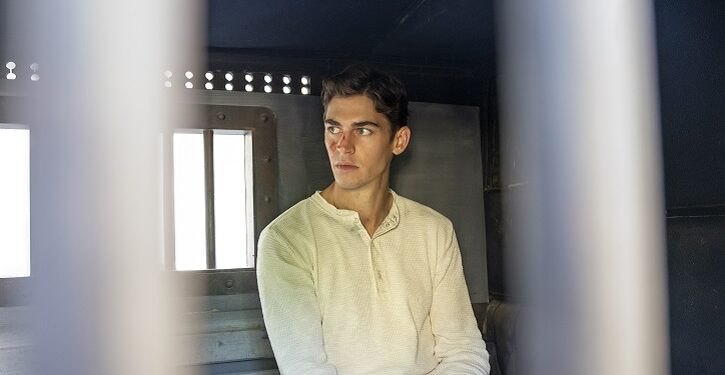 foto da nova série Young Sherlock