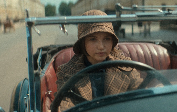 Sete-Relogios-12 Os Sete Relógios de Agatha Christie: vale a pena assistir a nova série da Netflix?